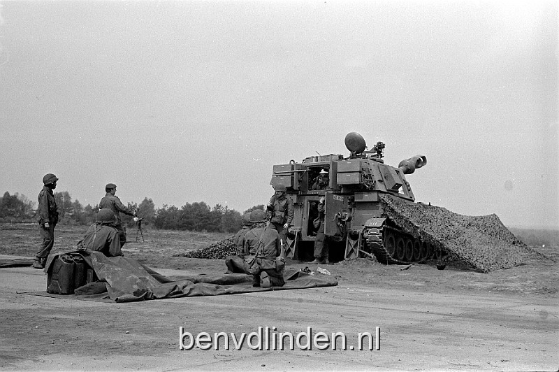 fotokoninginnedag1975043.jpg