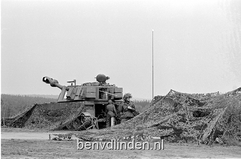 fotokoninginnedag1975051.jpg