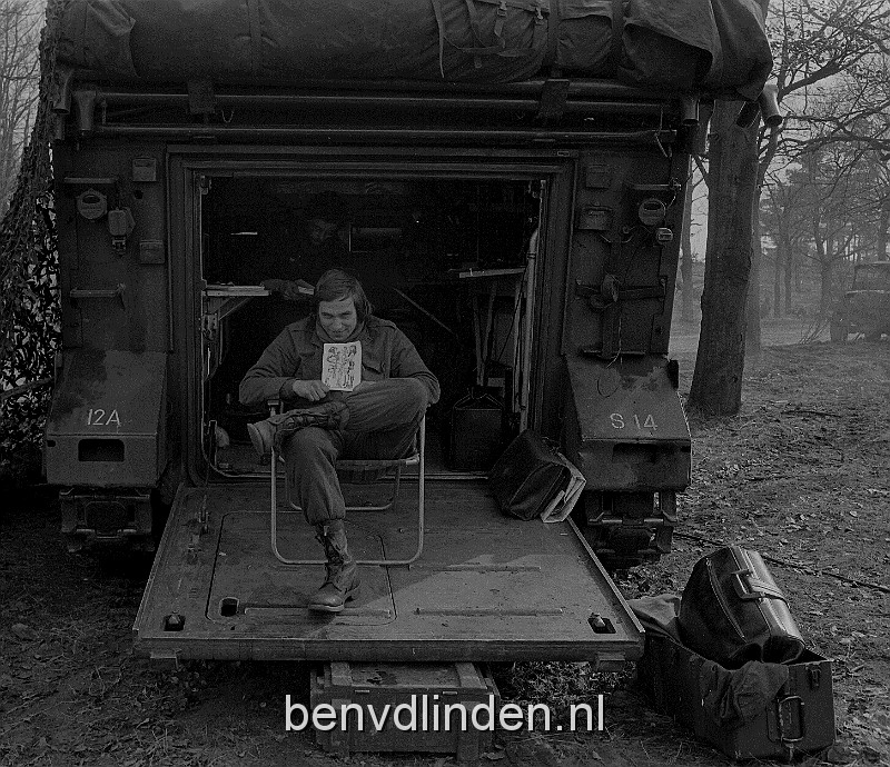 fotomshg1974036.jpg - militaire dienst