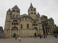 IMG 0287  Trier, vooraanzicht oude en nieuwe dom