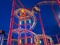 PICT3500 A  kermisattractie achtbaan
