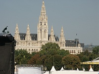 PICT3532  parlements gebouw, gezien vanuit de Hofburg